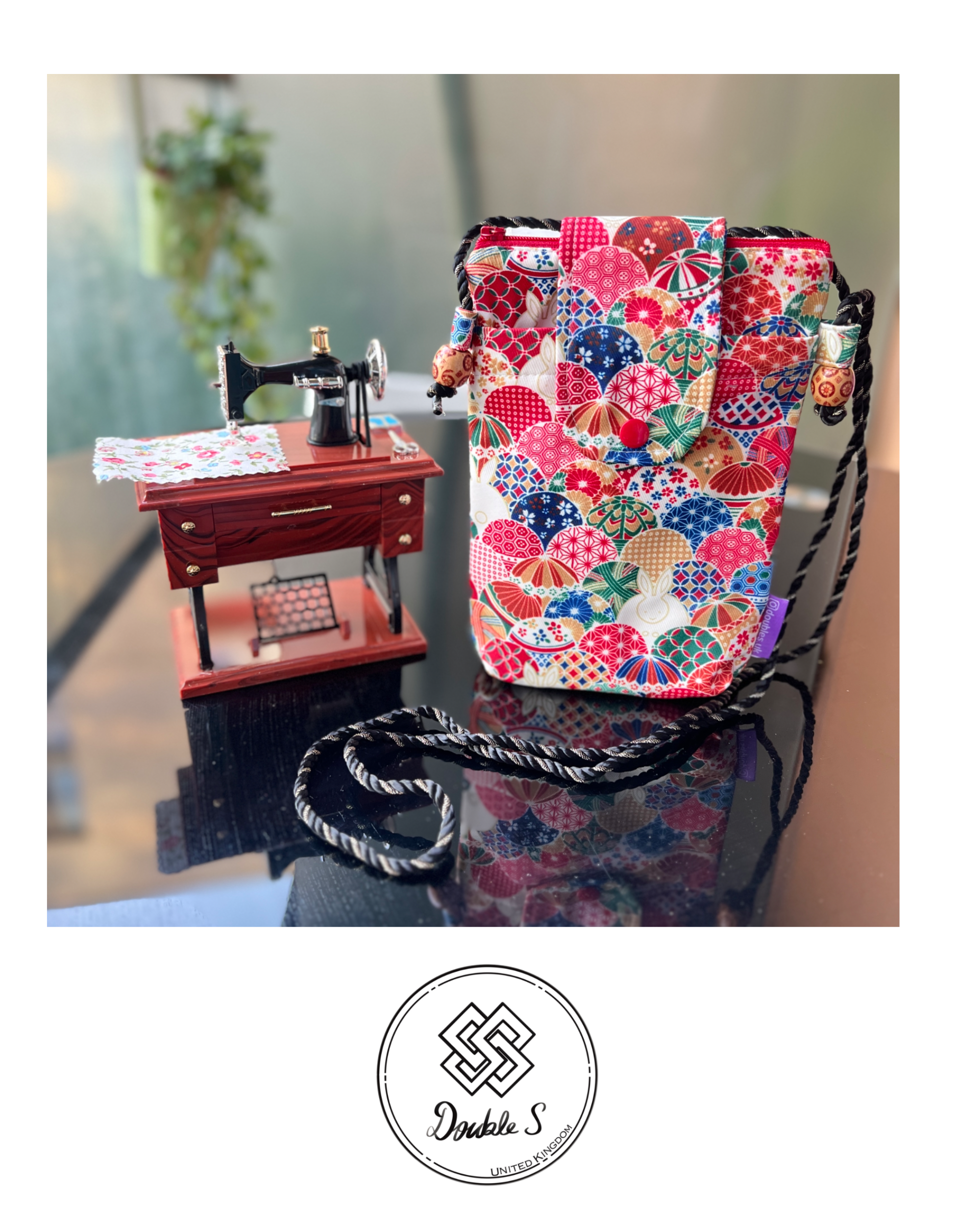 Smartphone Shoulder Bag